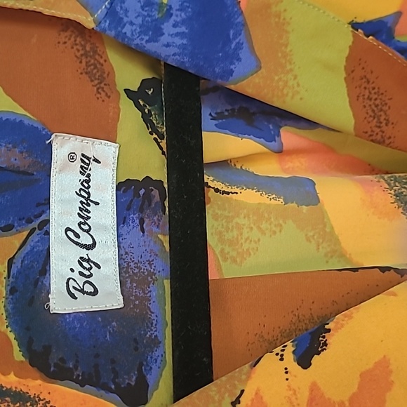 Blouse - Picture 2 of 6